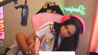 Demisux feet photo thumbnail