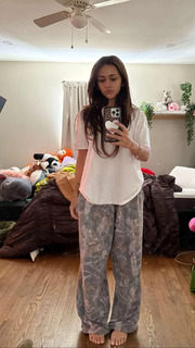 Demisux feet photo thumbnail