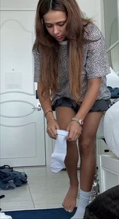 Demisux feet photo thumbnail