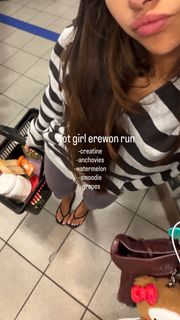 Demisux feet photo 1
