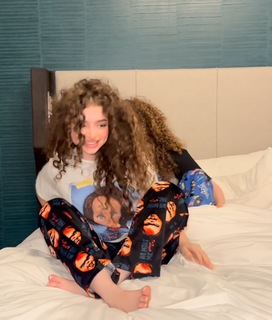 Demitra Kalogeras feet photo thumbnail