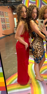 Demitra Kalogeras feet photo thumbnail