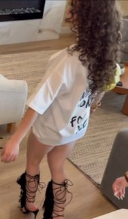 Demitra Kalogeras feet photo thumbnail