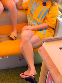Demitra Kalogeras feet photo thumbnail