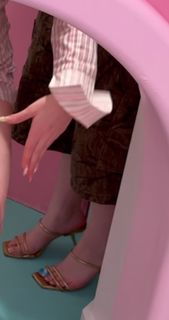Demitra Kalogeras feet photo thumbnail