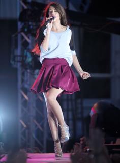 Demy Papadea feet photo 12