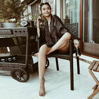 Denisa Gültekin feet photo 14