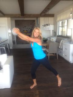 Denise Austin feet photo thumbnail