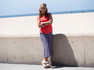 Denise Austin feet photo thumbnail