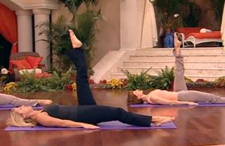 Denise Austin feet photo thumbnail