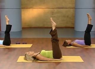 Denise Austin feet photo thumbnail