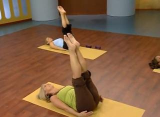 Denise Austin feet photo thumbnail