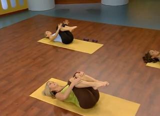 Denise Austin feet photo thumbnail