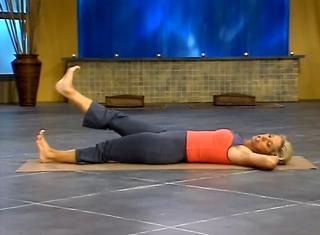 Denise Austin feet photo thumbnail