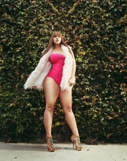 Denise Bidot feet photo 13