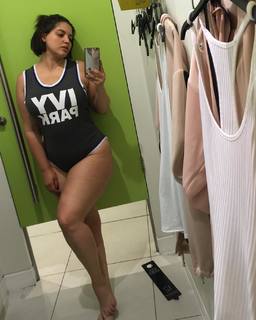 Denise Bidot feet photo 5