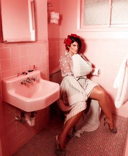 Denise Bidot feet photo 10