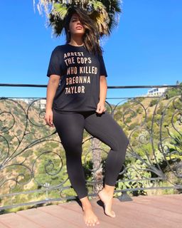 Denise Bidot feet photo 7