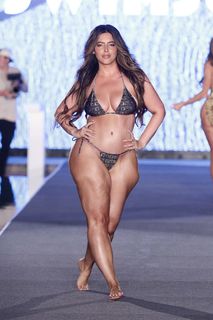 Denise Bidot feet photo 2