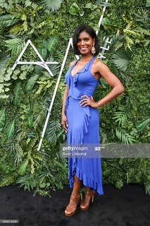 Denise Boutte feet photo 6