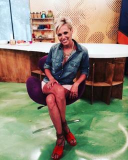 Denise Dumas feet photo 16