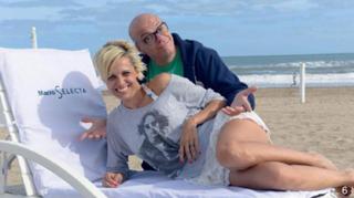 Denise Dumas feet photo 9