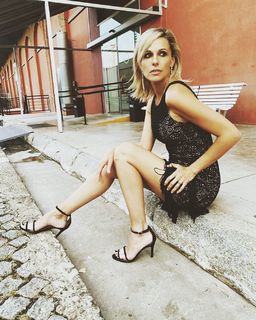 Denise Dumas feet photo 7