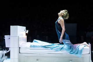 Denise Gough feet photo thumbnail