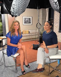 Denise Richards feet photo thumbnail