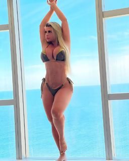 Denise Rocha feet photo 17