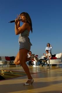Denise Rosenthal feet photo 13
