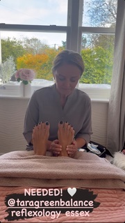 Denise Van Outen feet photo thumbnail