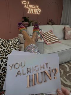 Denise Van Outen feet photo 1