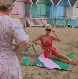Denise Van Outen feet photo 6