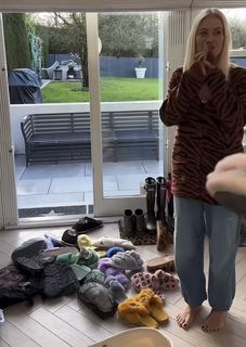 Denise Van Outen feet photo 15