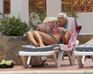 Denise Welch feet photo 12
