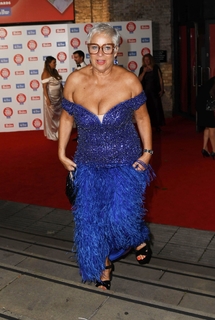 Denise Welch feet photo 3