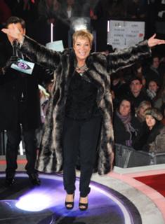 Denise Welch feet photo 9