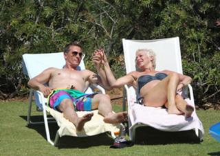Denise Welch feet photo 3