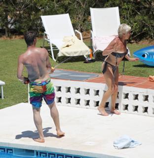 Denise Welch feet photo 2