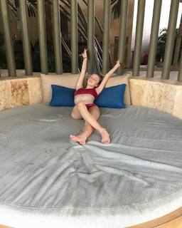 Denisse Peña feet photo 8