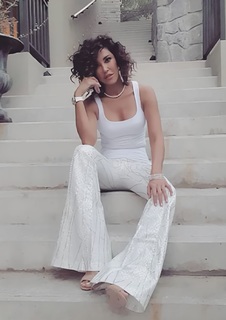 Deniz Akkaya feet photo 8
