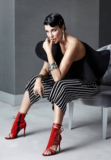 Deniz Akkaya feet photo 19