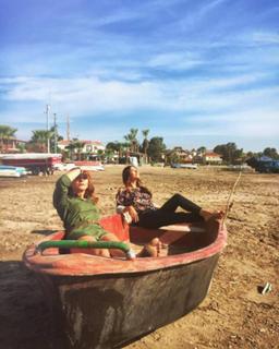 Deniz Baysal feet photo thumbnail