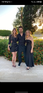 Deniz Baysal feet photo thumbnail