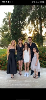 Deniz Baysal feet photo thumbnail