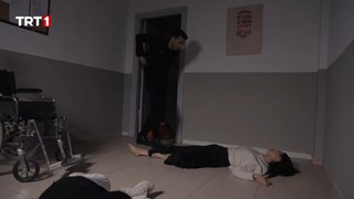 Deniz Baysal feet photo thumbnail