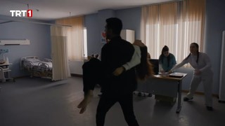 Deniz Baysal feet photo thumbnail