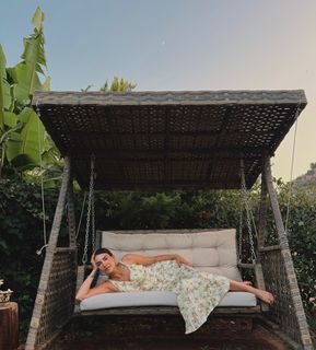 Deniz Baysal feet photo 1