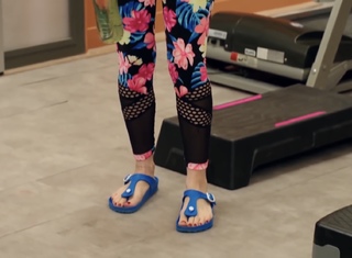 Deniz Cengiz feet photo 16